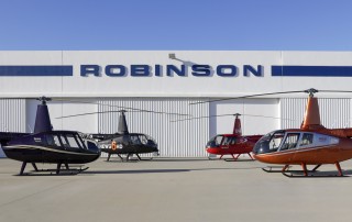 robinson-helicopter-company-expo-ships_06A7185-hr